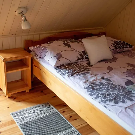 Pod Lasem Semesterbostad